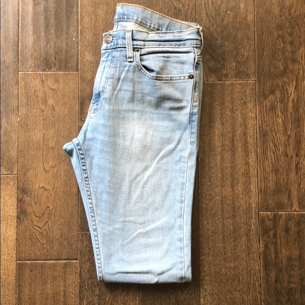 HOLLISTER MENS JEANS